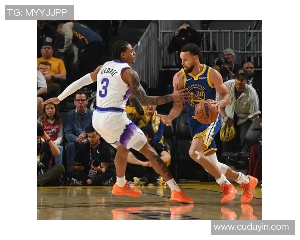 爵士队与魔术队精彩对决全场回放带你重温比赛精彩瞬间